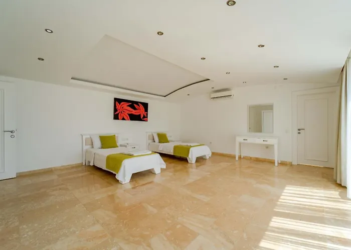 Castle Islamlar Villa