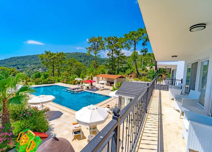 Castle Islamlar Βίλα Κας